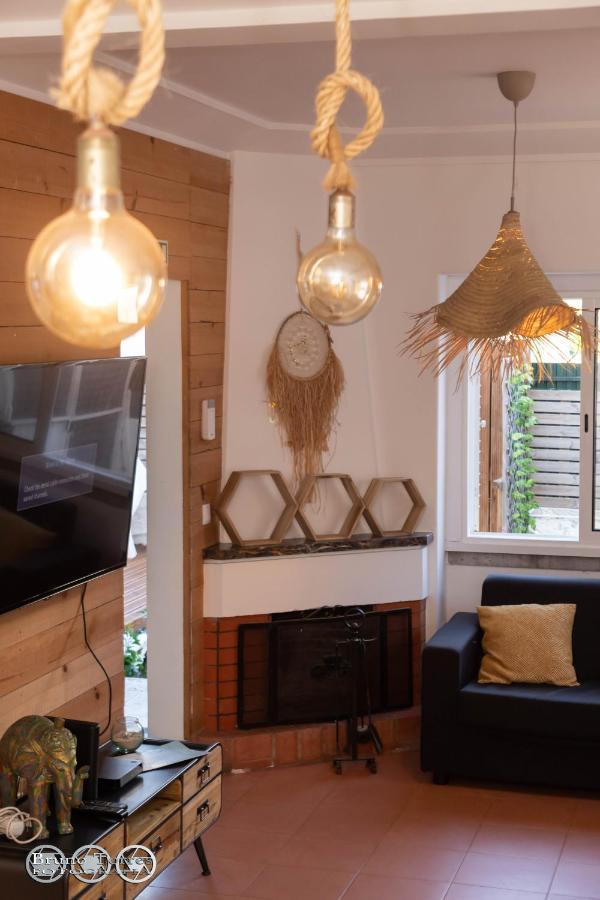 The Shed Surf Lodge Costa da Caparica Bagian luar foto